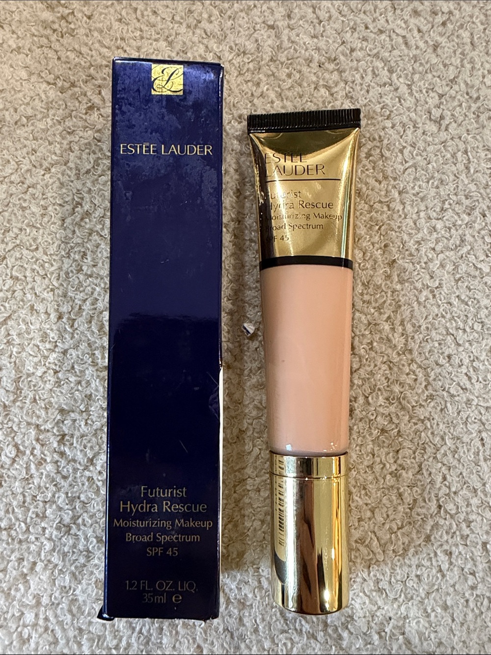 Estee Lauder Futurist Hydra Rescue Moisturizing Makeup - 3N1 Ivory Beige BNIB